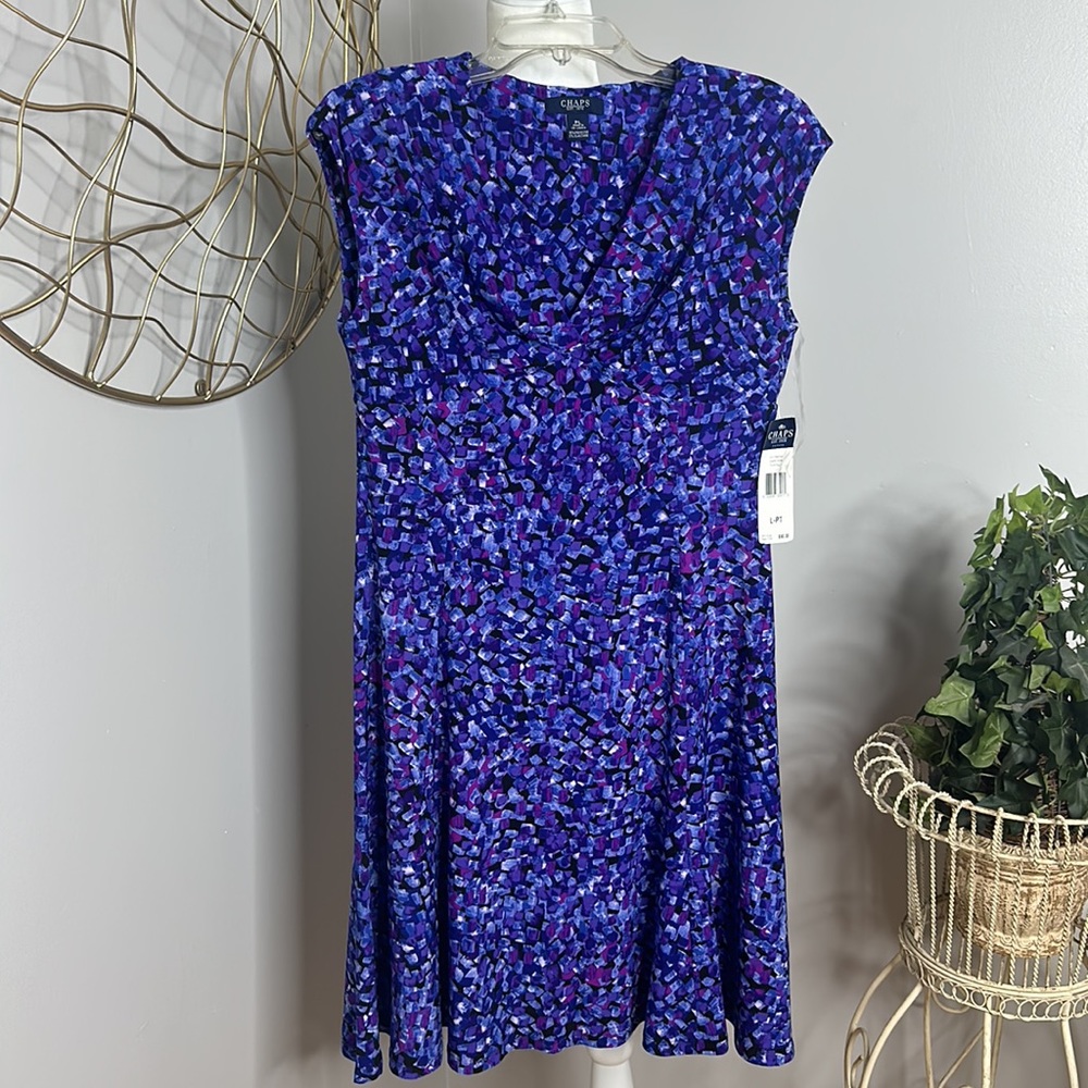 🆕NWT Chaps Purple Patterned VNeck Empire Dress,PL